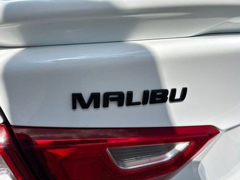 Used 2020 Chevrolet Malibu RS FWD image 47