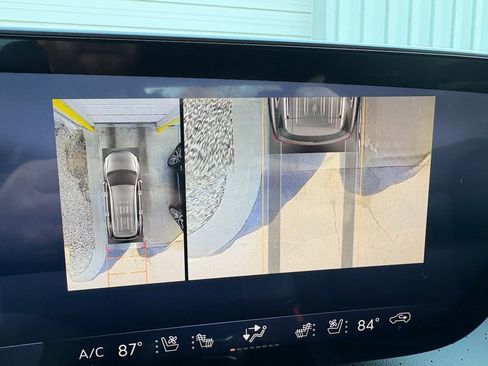 New 2026 Buick Enclave Avenir image 27