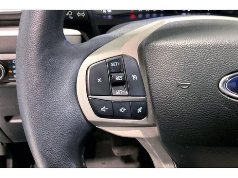 Used 2023 Ford Explorer XLT w/ Equipment Group 202A image 19