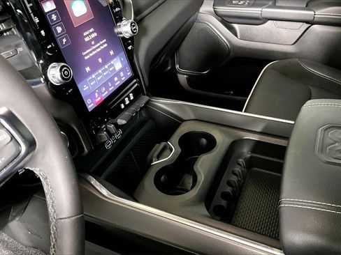 Used 2025 RAM 1500 Laramie w/ Laramie Southwest Edition image 13