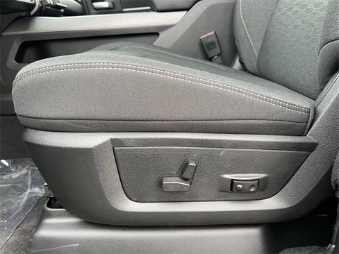 New 2026 RAM 2500 Big Horn image 10