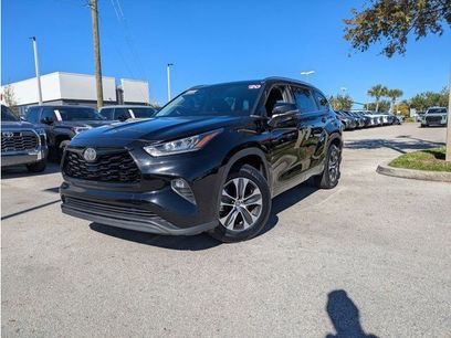 Used 2020 Toyota Highlander XLE