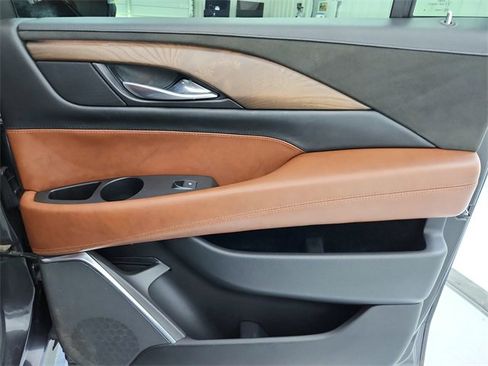 Used 2016 Cadillac Escalade ESV Premium image 54