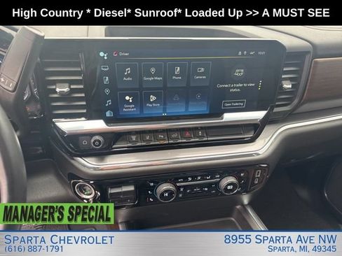 Used 2024 Chevrolet Silverado 2500 High Country AWD/4WD image 18