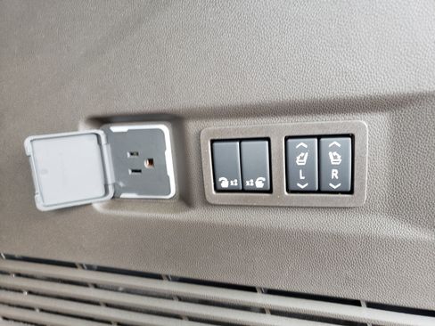 New 2026 Chevrolet Tahoe LT w/ Comfort Package image 12