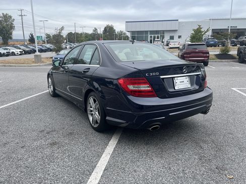 Used 2014 Mercedes-Benz C 300 4MATIC Sedan image 7