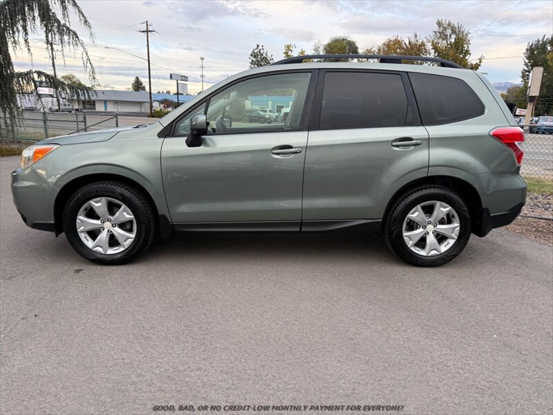 Used 2014 Subaru Forester 2.5i Premium AWD/4WD image 4