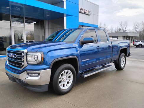Used 2017 GMC Sierra 1500 SLE w/ SLE Value Package image 28