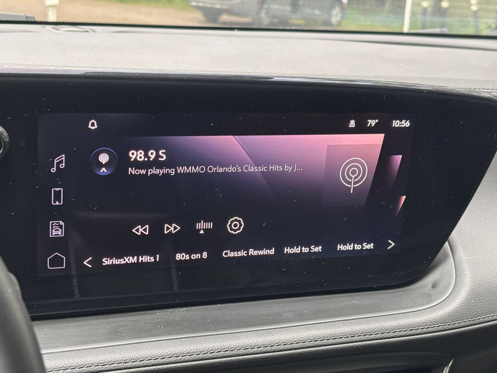 Used 2025 Buick Encore GX Preferred AWD/4WD image 19