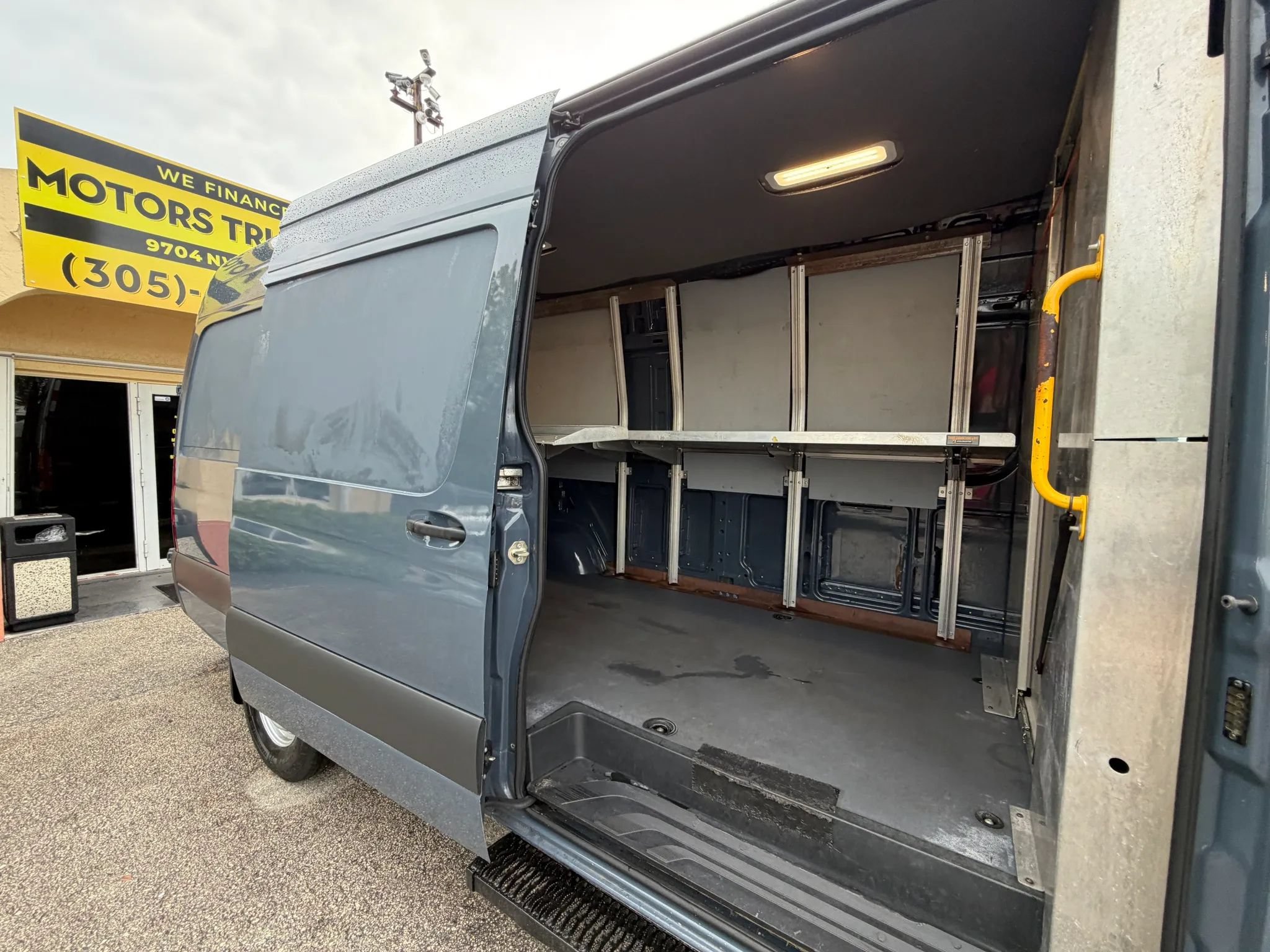 Used 2019 Mercedes-Benz Sprinter 170 image 8