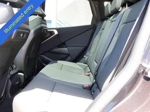 Used 2025 BMW X3 xDrive30i w/ Convenience Package AWD/4WD image 19