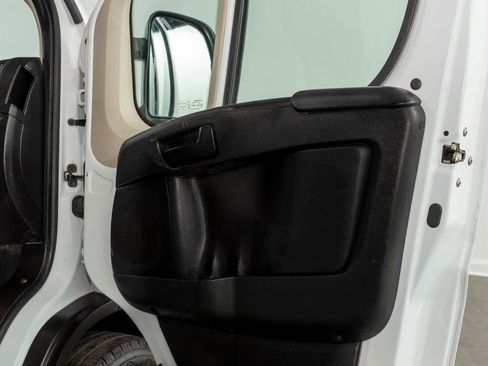 Used 2019 RAM ProMaster 2500 image 13
