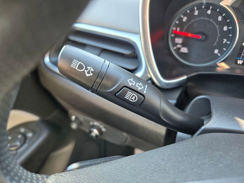 Used 2023 Chevrolet Equinox LS w/ LS Convenience Package AWD/4WD image 21