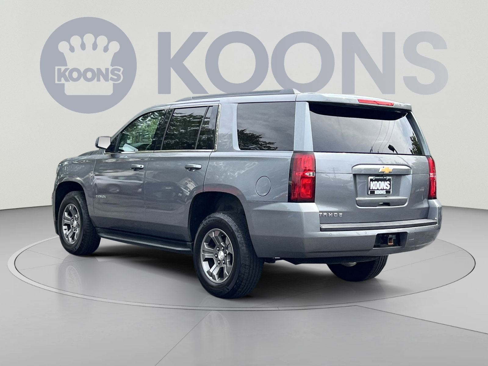 Used 2019 Chevrolet Tahoe LS w/ Enhanced Driver Alert Package AWD/4WD image 7