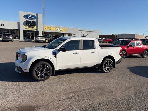 New 2025 Ford Maverick Lariat image 3