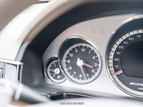 Used 2010 Mercedes-Benz E 63 AMG Sedan image 20