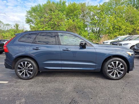 Used 2024 Volvo XC60 B5 Plus w/ Protection Package Premier AWD/4WD image 7
