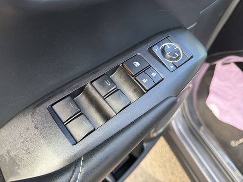 Used 2017 Lexus NX 200t 200t image 11