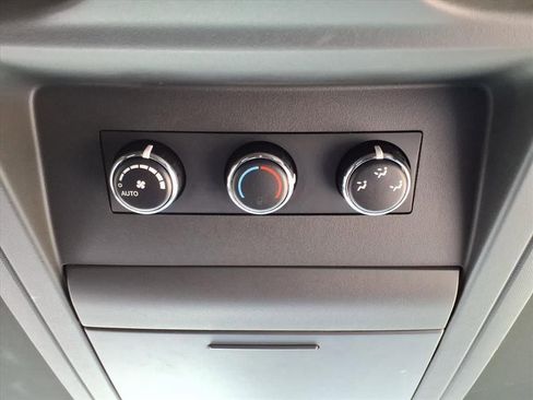 Used 2019 Dodge Grand Caravan GT image 6