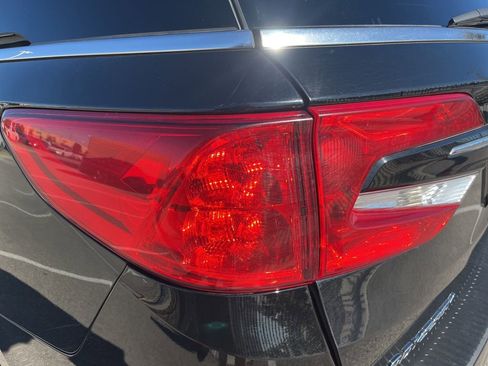 Used 2024 Honda Odyssey EX-L image 7