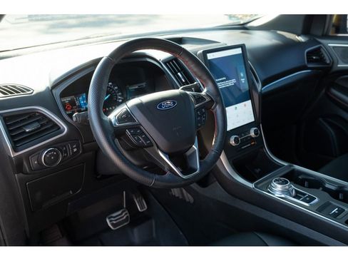 Used 2022 Ford Edge ST-Line AWD/4WD image 11