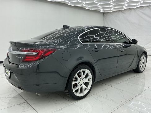 Used 2016 Buick Regal Premium w/ Driver Confidence Package #2 FWD image 11