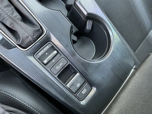 Used 2025 Honda Civic Sport image 22