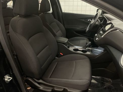 Used 2022 Chevrolet Malibu LT w/ Redline Edition FWD image 19