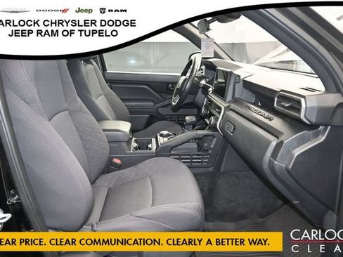 Used 2025 Toyota Tacoma SR AWD/4WD image 33