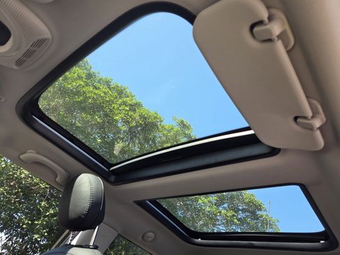 Used 2024 MINI Cooper S w/ Signature Upholstery Package image 14