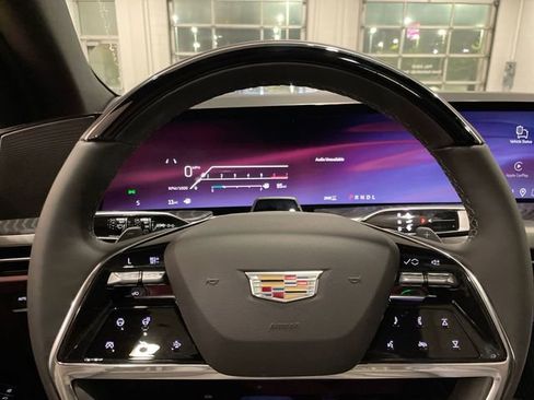 New 2026 Cadillac Escalade ESV Luxury w/ Touring Package AWD/4WD image 17