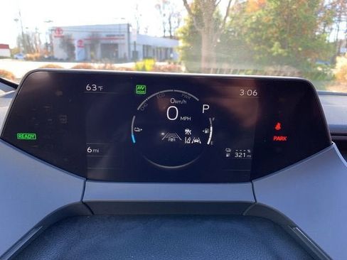 New 2026 Toyota Prius Plug-In Hybrid FWD image 20