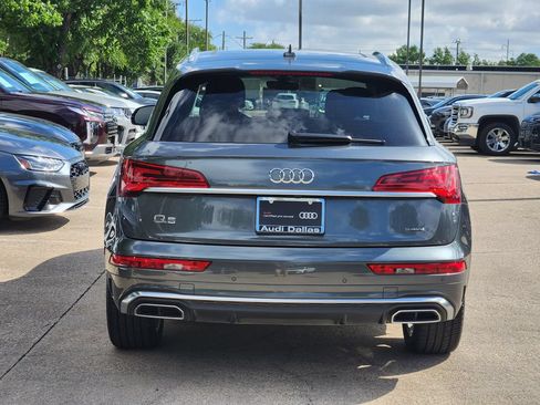 Certified 2022 Audi Q5 2.0T Premium Plus AWD/4WD image 9