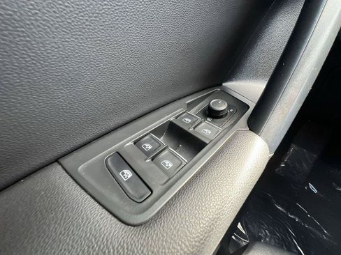Certified 2021 Volkswagen Tiguan SE AWD/4WD image 13