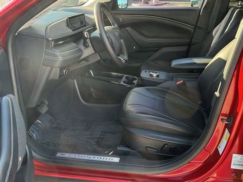 Used 2023 Ford Mustang Mach-E Premium image 18