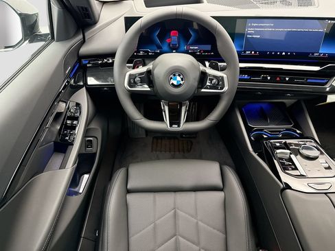 New 2026 BMW 530i xDrive w/ M Sport Package AWD/4WD image 10
