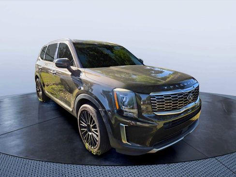 Used 2020 Kia Telluride S FWD image 2