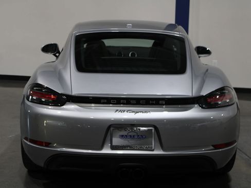 Used 2018 Porsche 718 Cayman image 10
