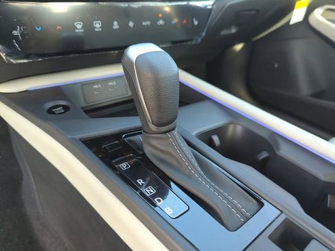 New 2026 Nissan Sentra SL w/ Floor Mat Package FWD image 33
