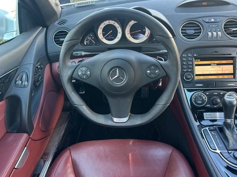 Used 2009 Mercedes-Benz SL 550 image 16