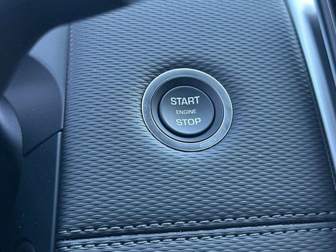 New 2025 Land Rover Discovery Sport Dynamic SE AWD/4WD image 29