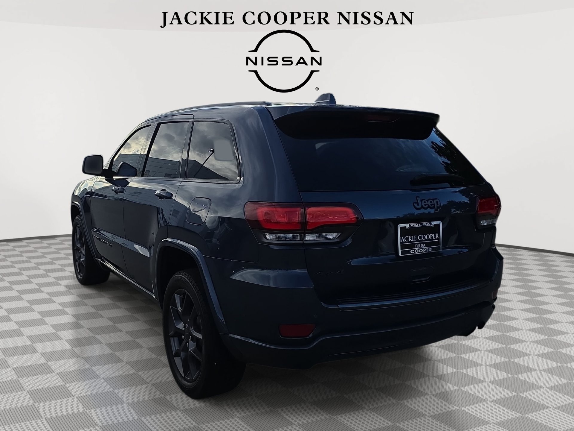 Used 2021 Jeep Grand Cherokee Limited w/ Quick Order Package 2GK 80th AWD/4WD image 7