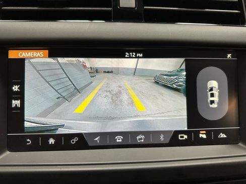 Used 2018 Land Rover Discovery SE AWD/4WD image 20