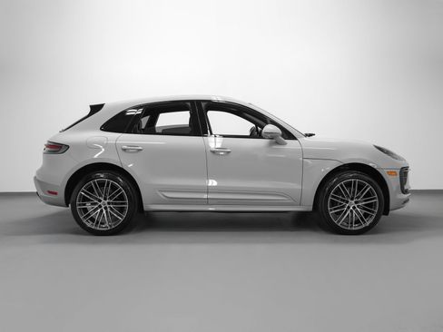 New 2026 Porsche Macan AWD/4WD image 13