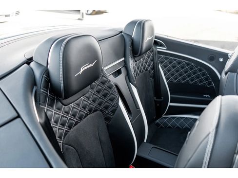 Used 2024 Bentley Continental GT Speed image 38