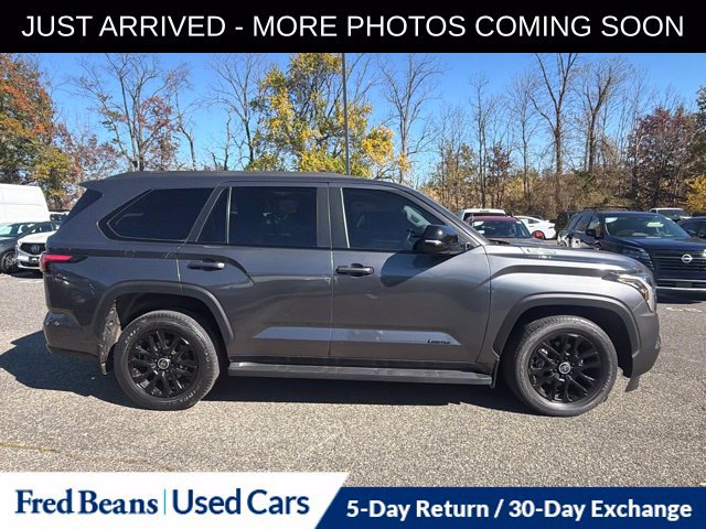 Used 2024 Toyota Sequoia Limited w/ Nightshade Package AWD/4WD image 9