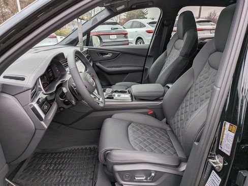 New 2026 Audi SQ7 Premium Plus image 12