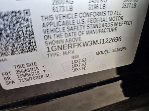 Used 2021 Chevrolet Traverse LS FWD image 15