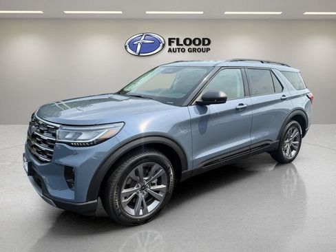 New 2026 Ford Explorer Active w/ Active Comfort Package AWD/4WD image 3
