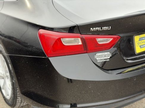 Used 2025 Chevrolet Malibu LT image 9
